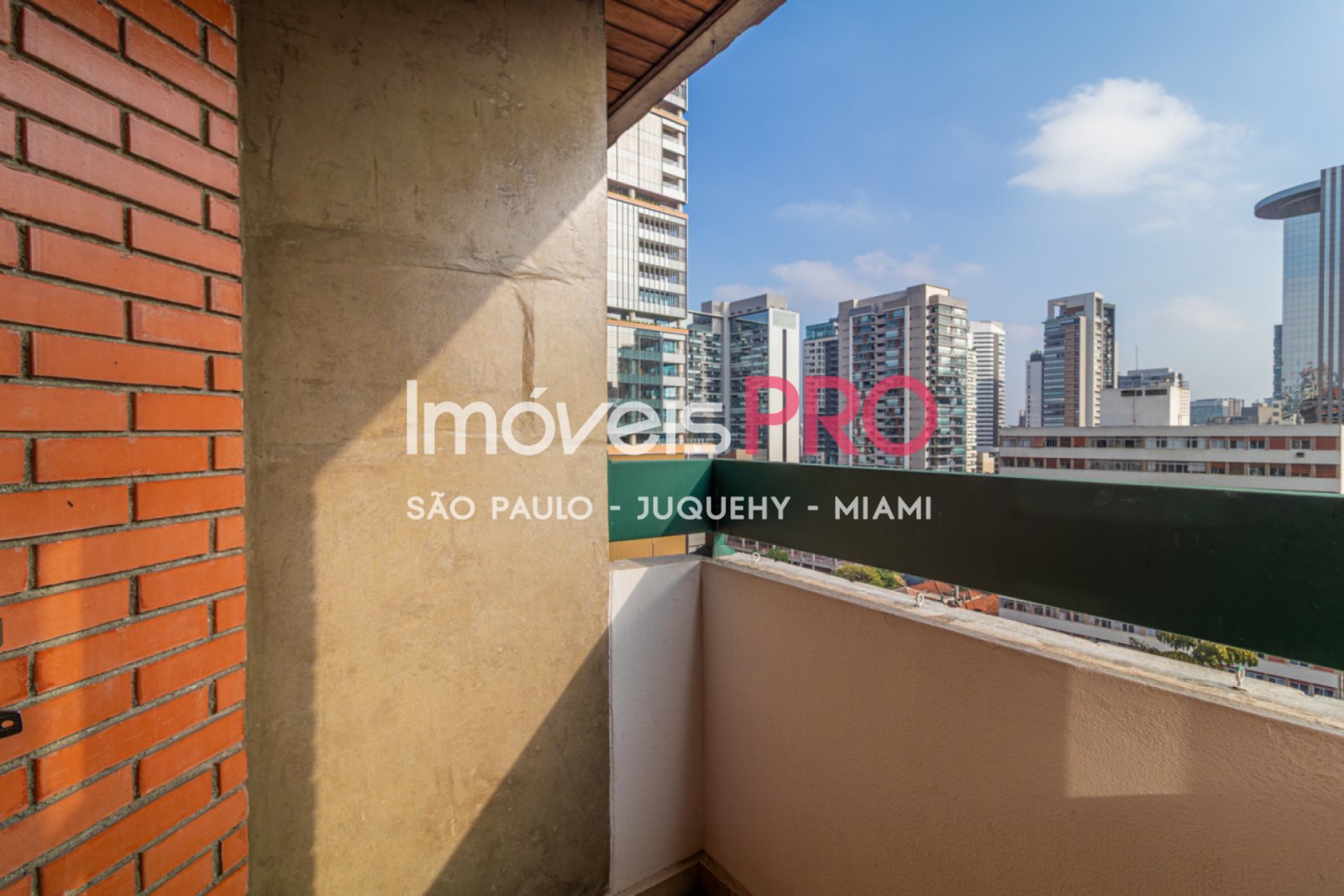 Foto :: IP38183