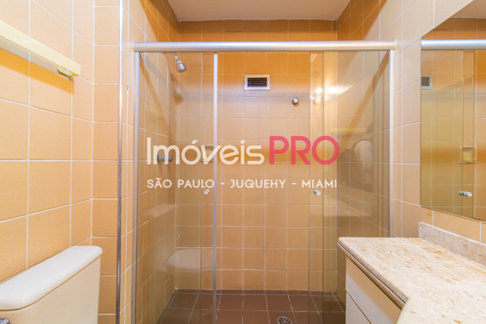 Foto :: IP38183