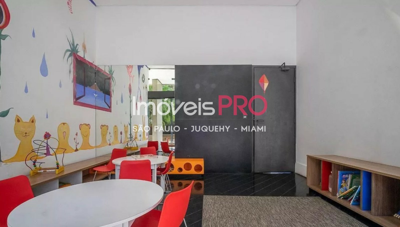 Foto :: IP38183