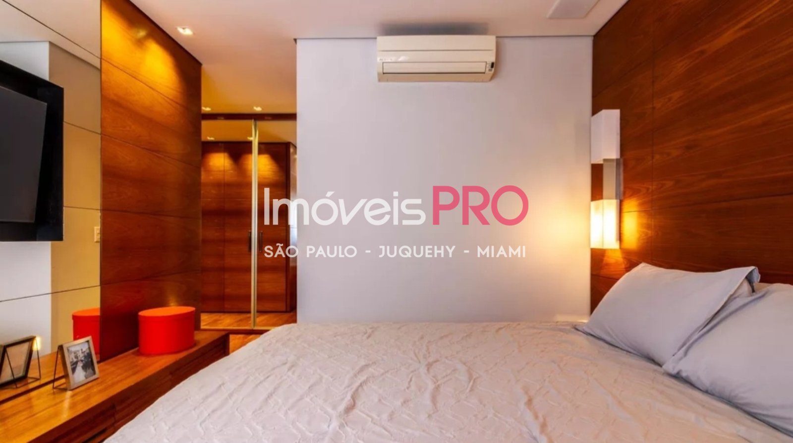 Foto :: IP38205