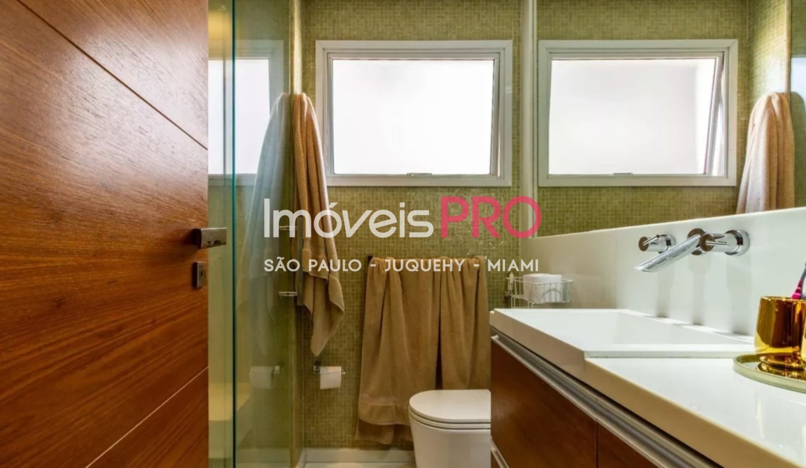 Foto :: IP38205