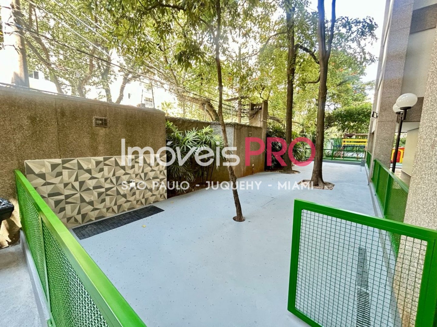 Foto :: https://assets.imoveispro.com.br/thumb/IP38206/apartamento-aluguel-moema_IP38206_11_1920x1080.jpg?