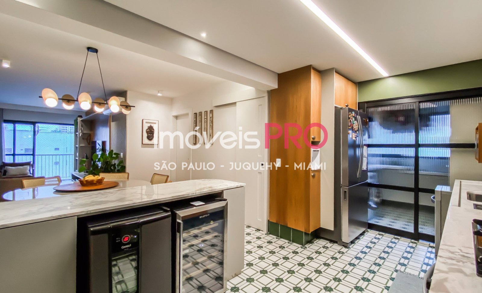 Foto :: https://assets.imoveispro.com.br/thumb/IP38206/apartamento-venda-moema_IP38206_11_1920x1080.jpg?