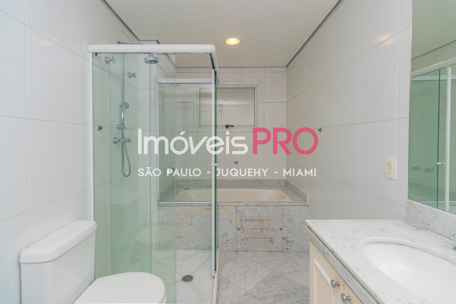 Foto :: https://assets.imoveispro.com.br/thumb/IP38213/apartamento-venda-vila-nova-conceicao_IP38213_35_1920x1080.jpg?