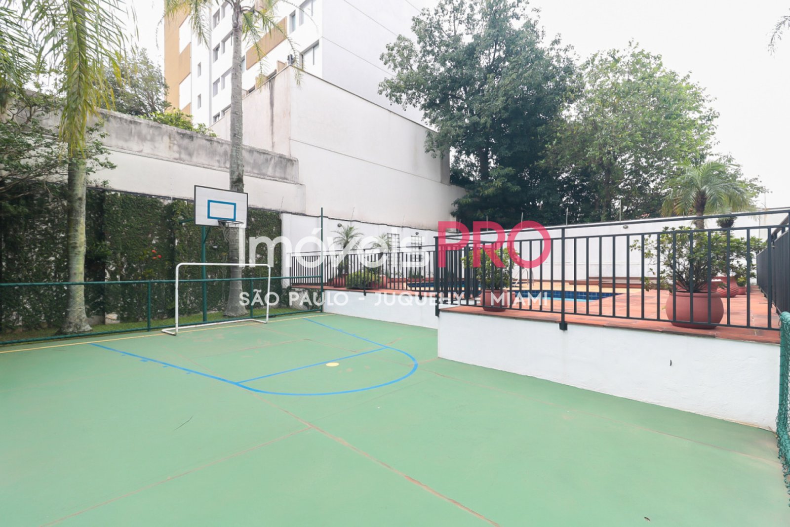 Foto :: https://assets.imoveispro.com.br/thumb/IP38221/cobertura-duplex-venda-morumbi_IP38221_47_1920x1080.jpg?