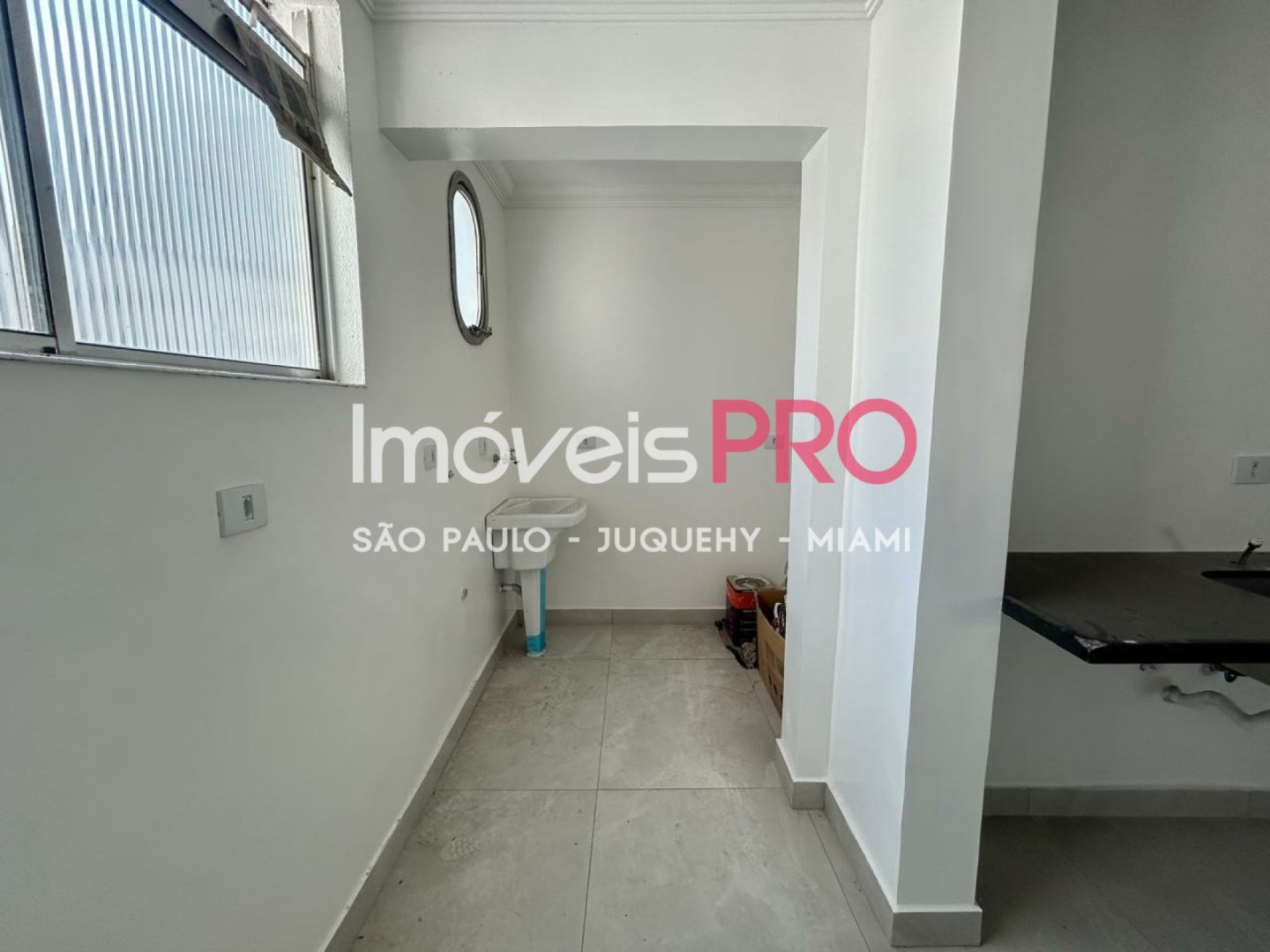 Foto :: https://assets.imoveispro.com.br/thumb/IP38229/apartamento-venda-moema_IP38229_11_1920x1080.jpg?