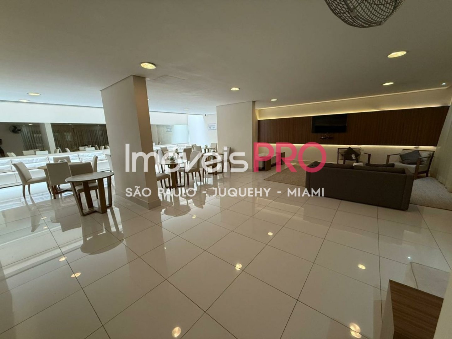 Foto :: IP38232
