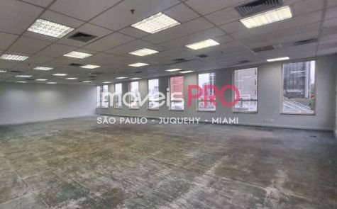 Conj. Comercial em Chácara Santo Antônio Zona Sul — foto 1 (Ref. IP38234)