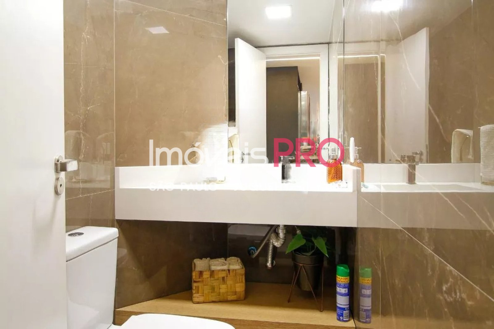 Foto :: https://assets.imoveispro.com.br/thumb/IP38238/apartamento-venda-vila-madalena_IP38238_17_1920x1080.jpg?