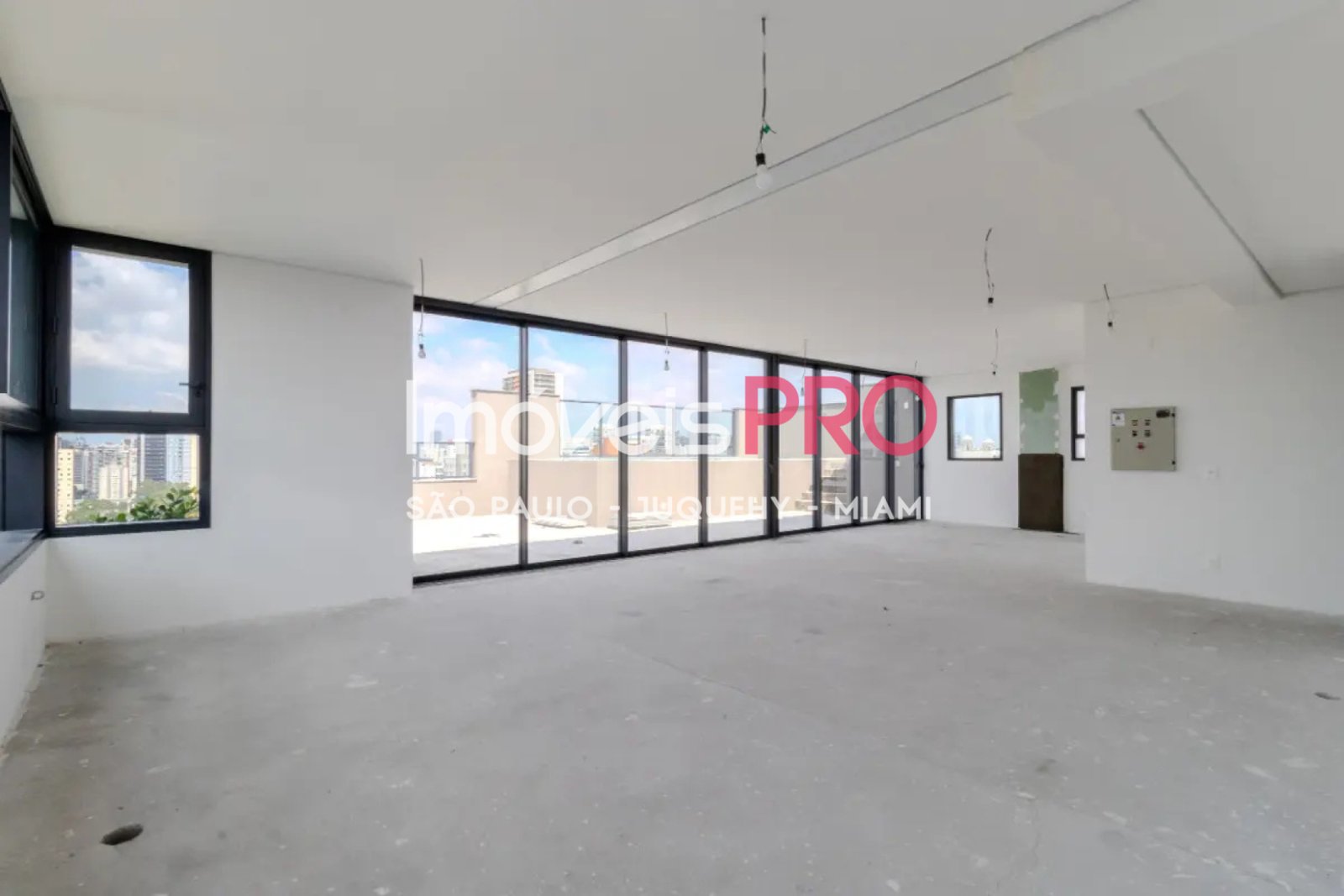 Foto :: https://assets.imoveispro.com.br/thumb/IP38239/cobertura-venda-brooklin_IP38239_41_1920x1080.jpg?