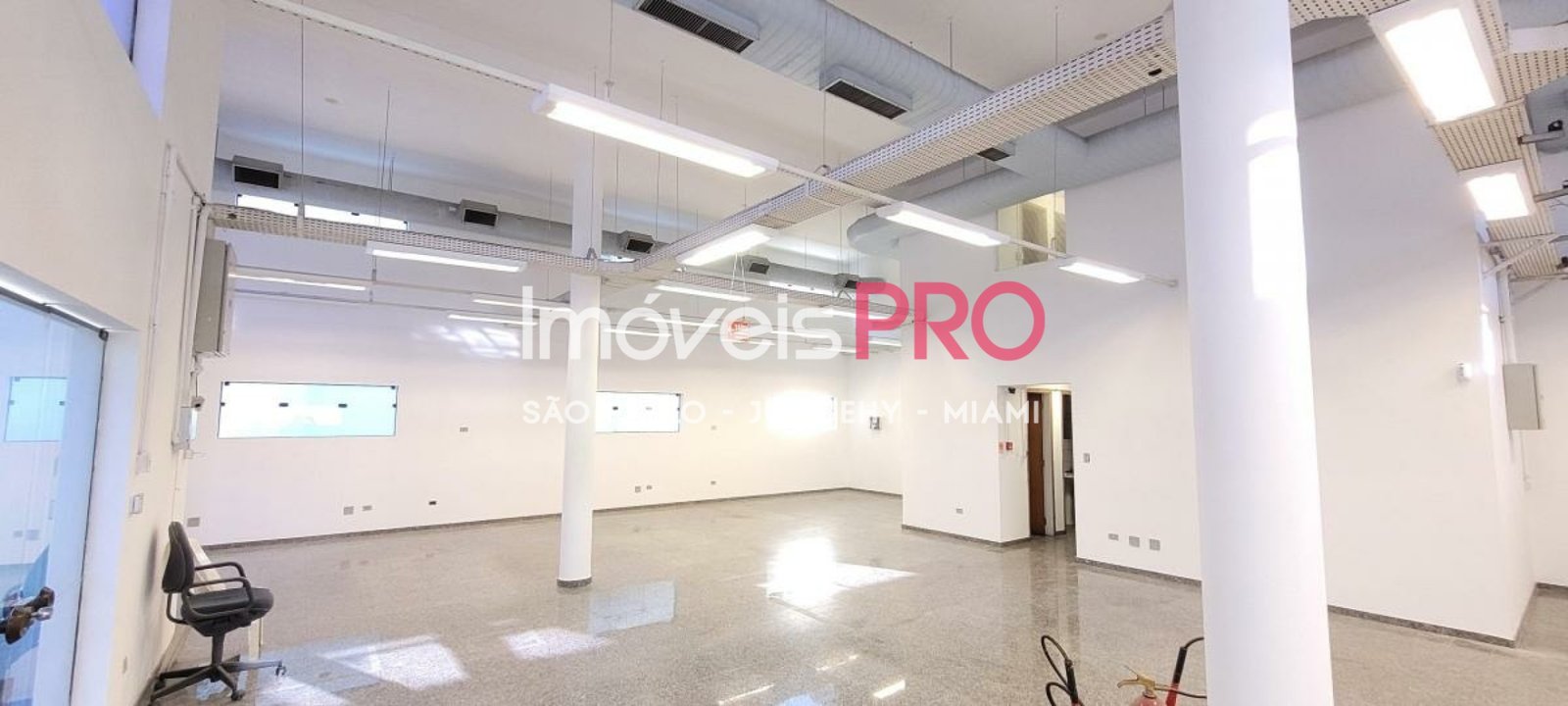 Foto :: https://assets.imoveispro.com.br/thumb/IP38240/predio-aluguel-planalto-paulista_IP38240_11_1920x1080.jpg?