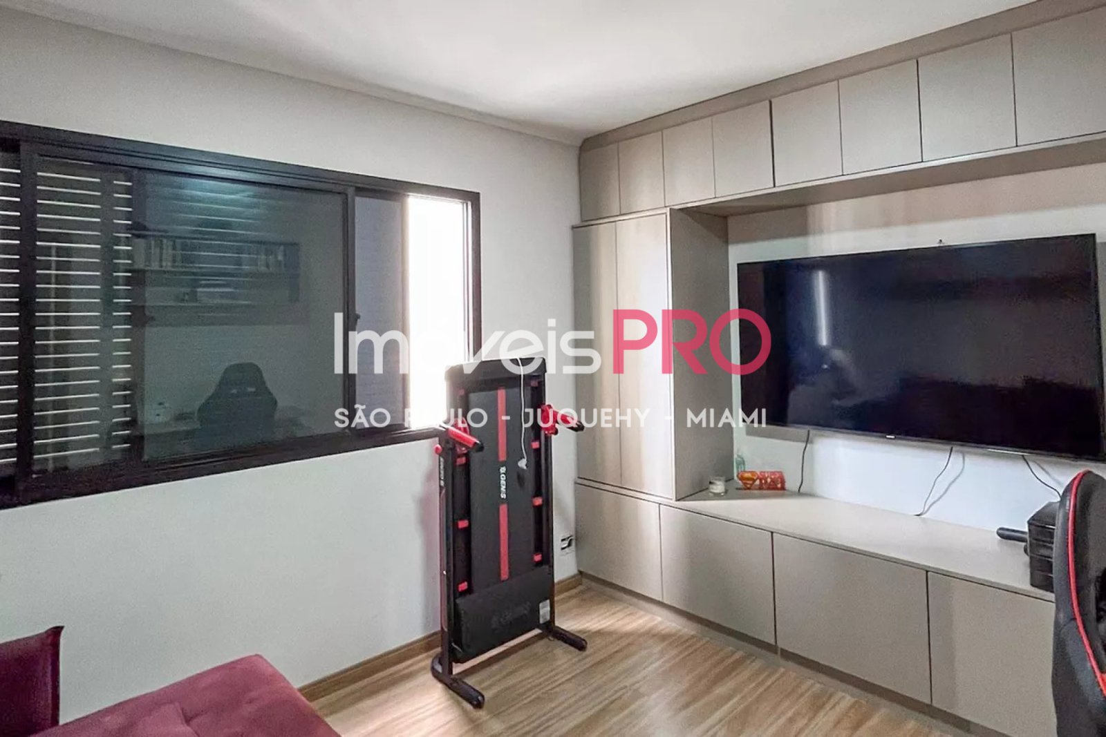 Foto :: IP38255