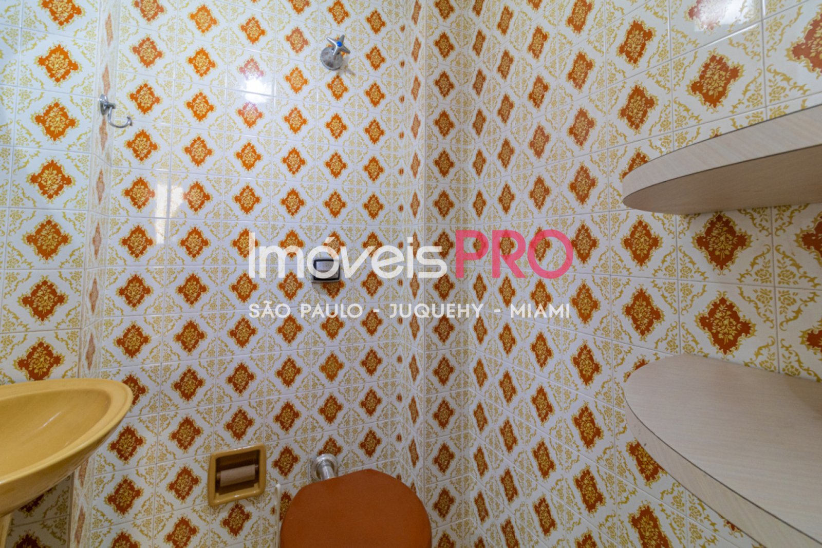 Foto :: https://assets.imoveispro.com.br/thumb/IP38257/apartamento-venda-pinheiros_IP38257_17_1920x1080.jpg?