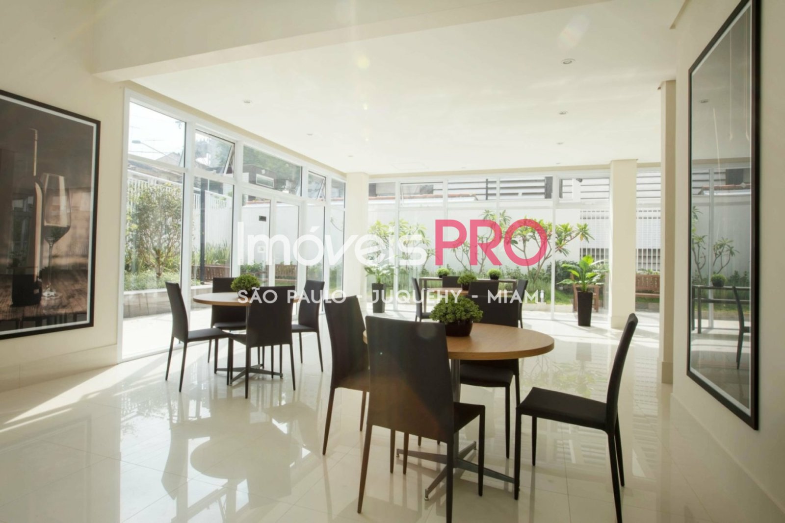 Foto :: https://assets.imoveispro.com.br/thumb/IP38262/cobertura-duplex-venda-vila-mariana_IP38262_23_1920x1080.jpg?