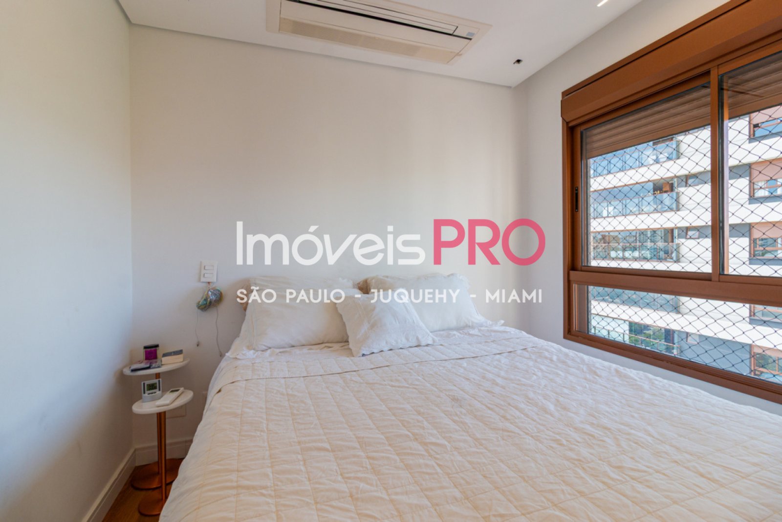 Foto :: IP38263