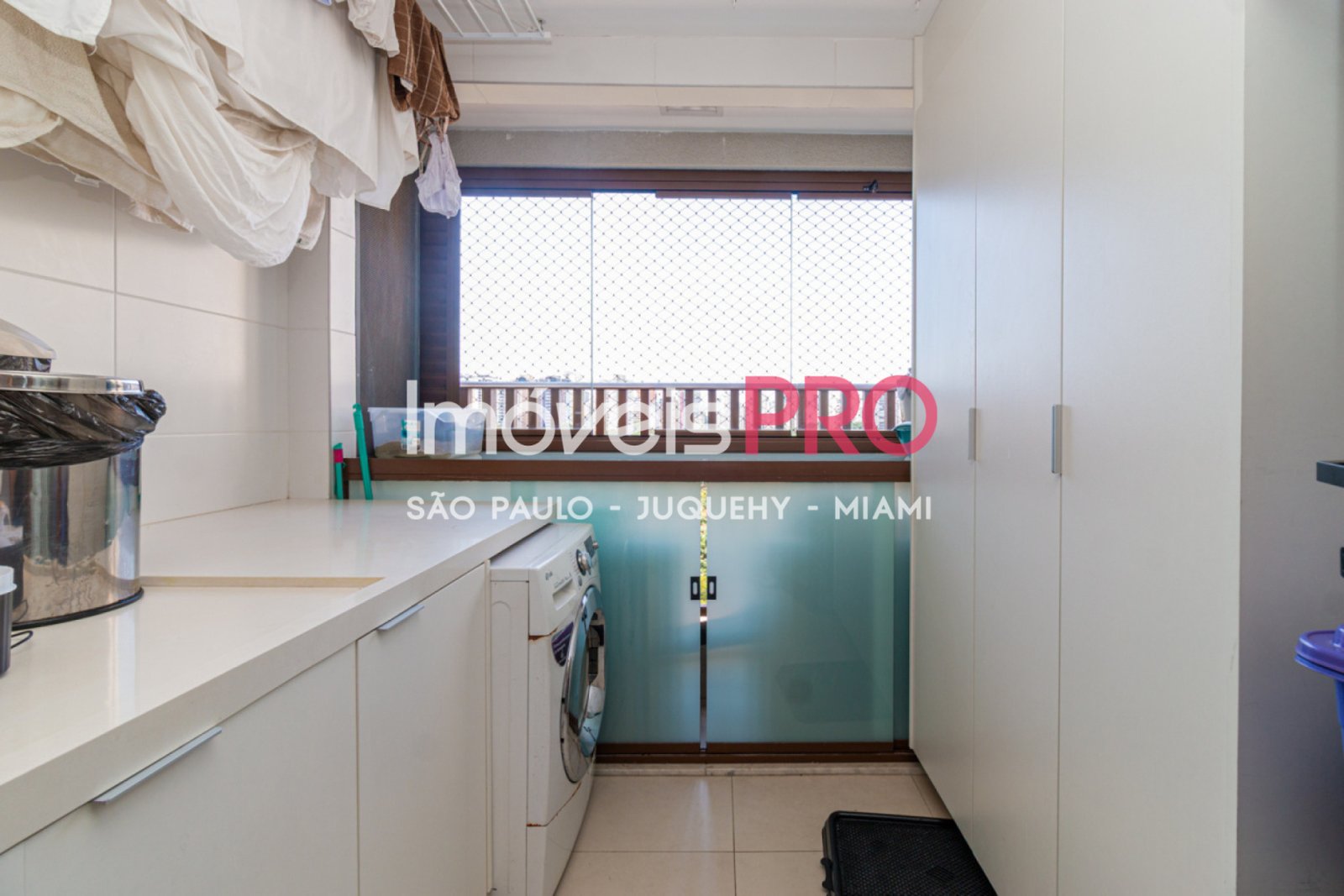 Foto :: https://assets.imoveispro.com.br/thumb/IP38263/apartamento-aluguel-campo-belo_IP38263_47_1920x1080.jpg?