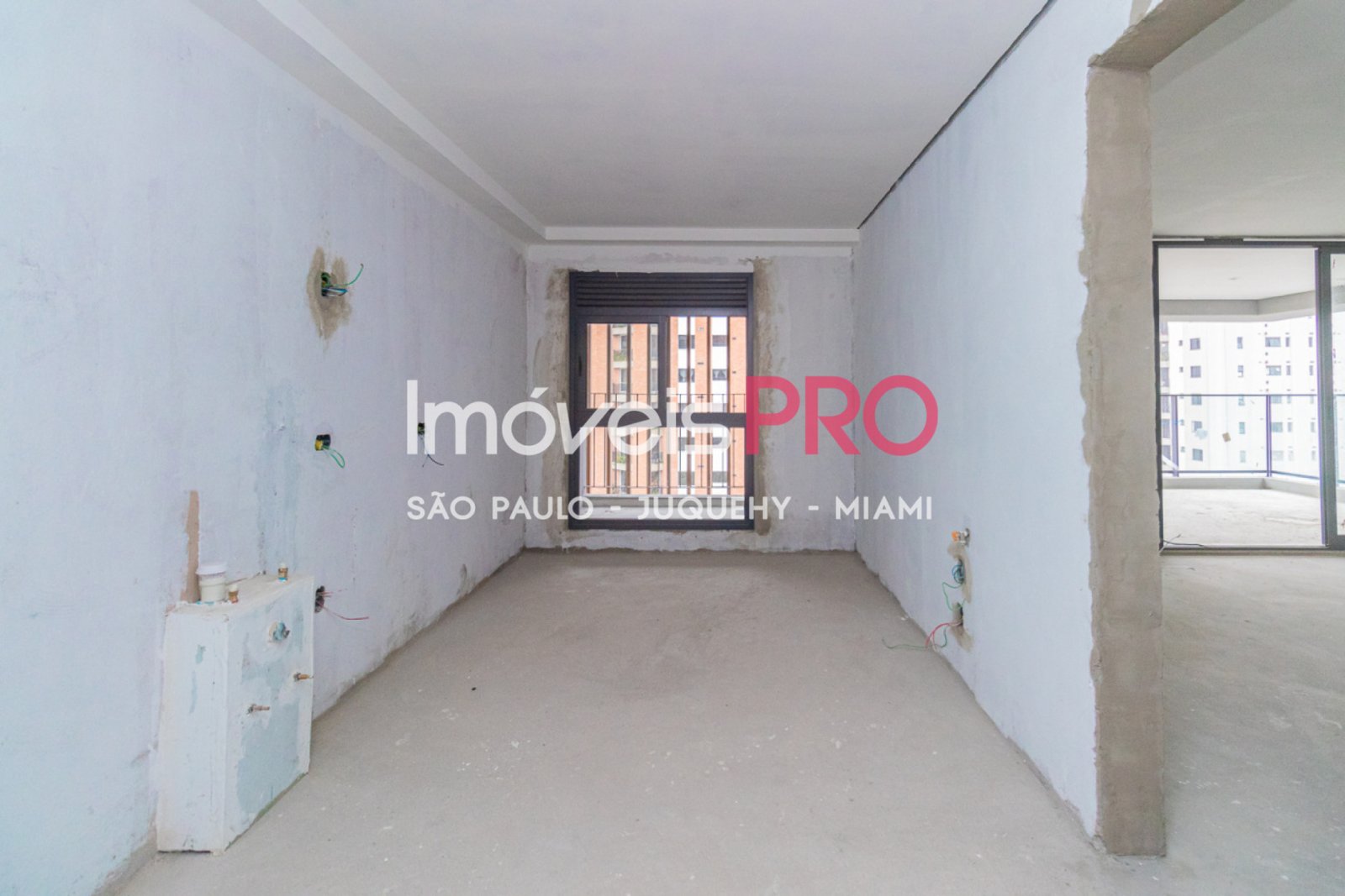 Foto :: IP38264