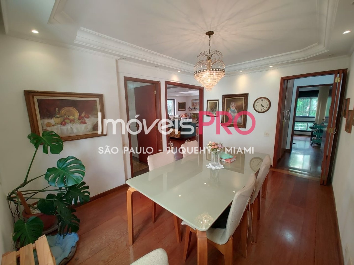 Foto :: https://assets.imoveispro.com.br/thumb/IP38275/apartamento-venda-pinheiros_IP38275_11_1920x1080.jpg?