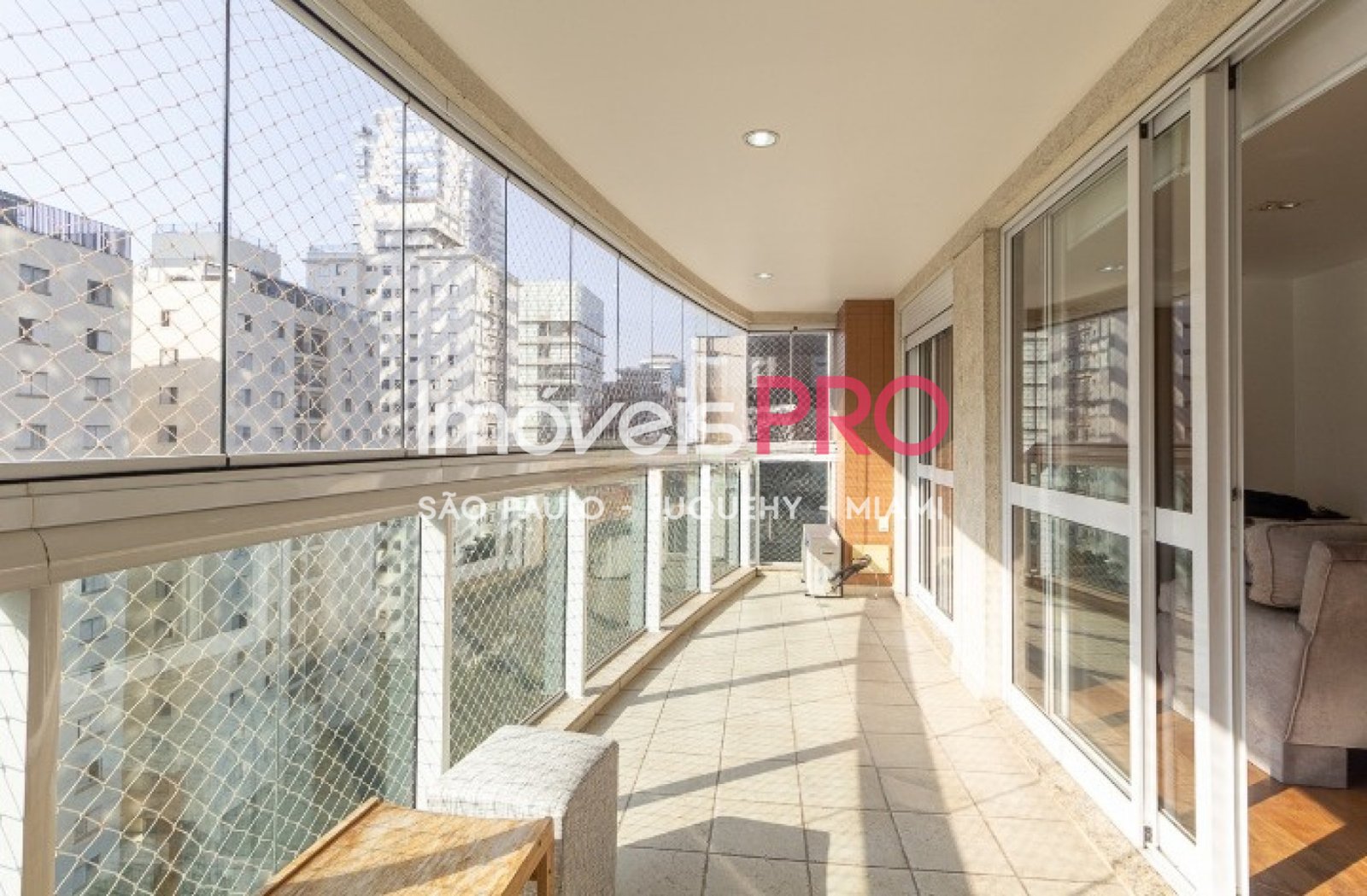 Foto :: https://assets.imoveispro.com.br/thumb/IP38280/apartamento-venda-vila-olimpia_IP38280_11_1920x1080.jpg?