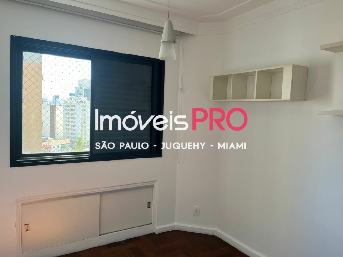 Foto :: https://assets.imoveispro.com.br/thumb/IP38284/apartamento-aluguel-moema-passaros_IP38284_17_1920x1080.jpg?