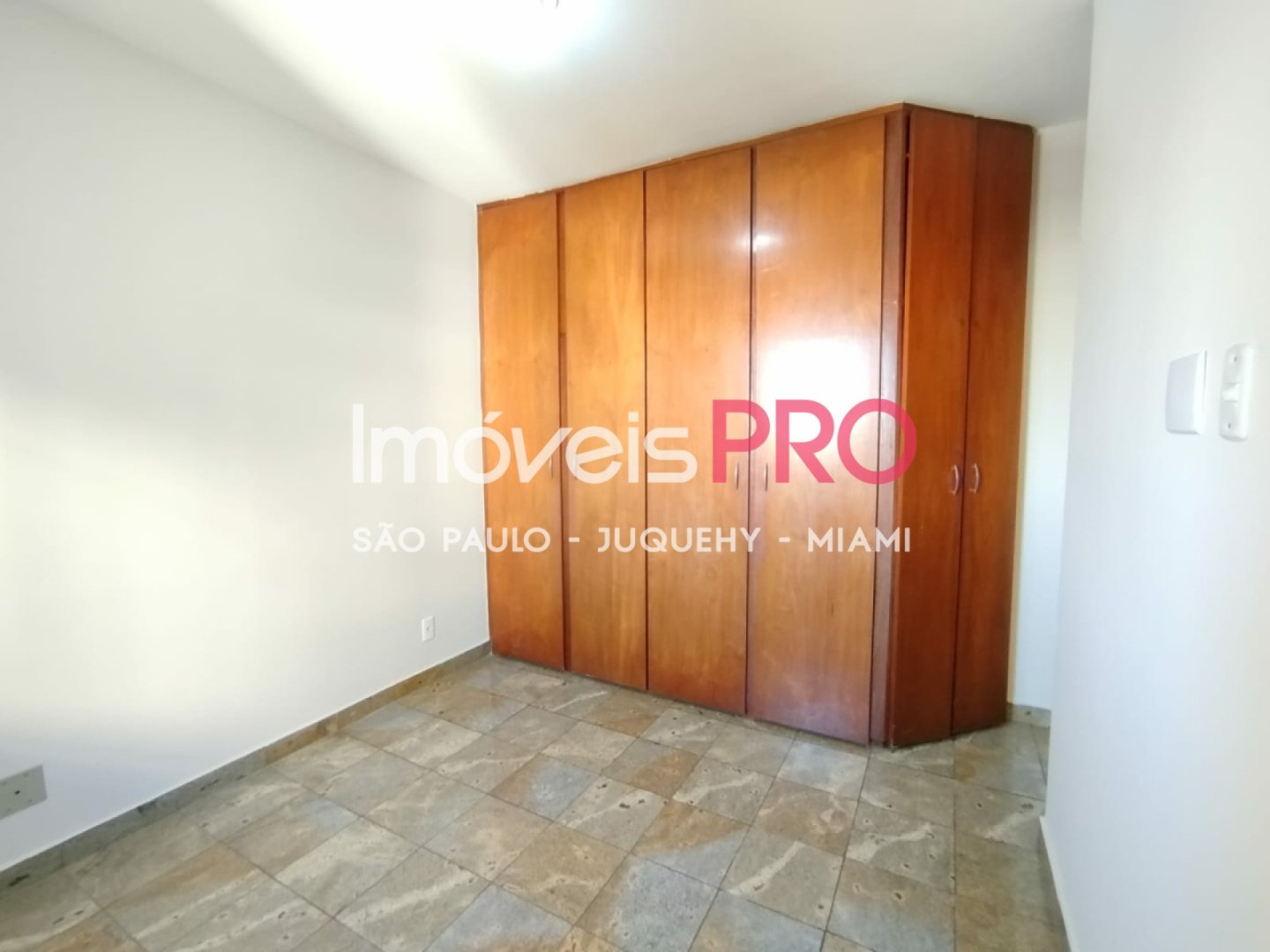 Foto :: IP38288
