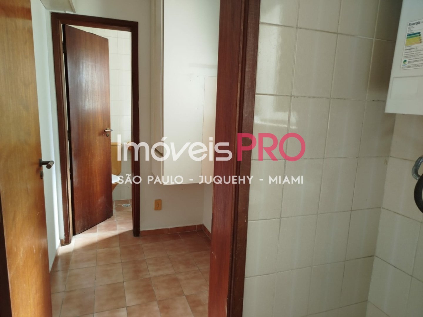 Foto :: https://assets.imoveispro.com.br/thumb/IP38288/apartamento-venda-moema-indios_IP38288_23_1920x1080.jpg?
