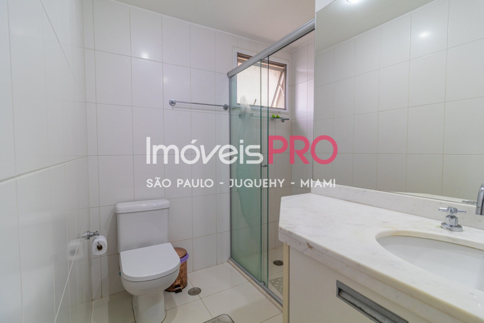 Foto :: https://assets.imoveispro.com.br/thumb/IP38290/apartamento-aluguel-pinheiros_IP38290_41_1920x1080.jpg?