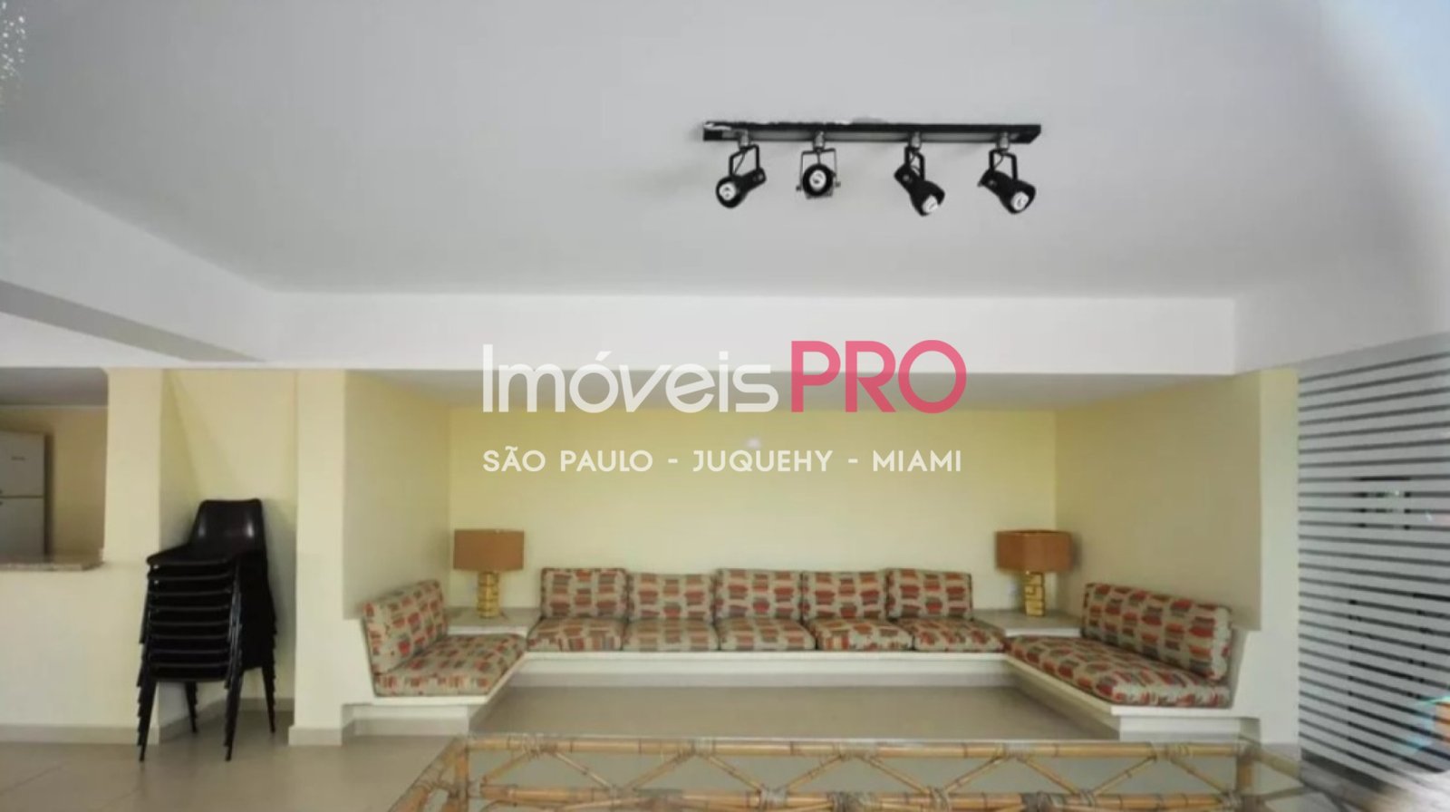 Foto :: IP38293