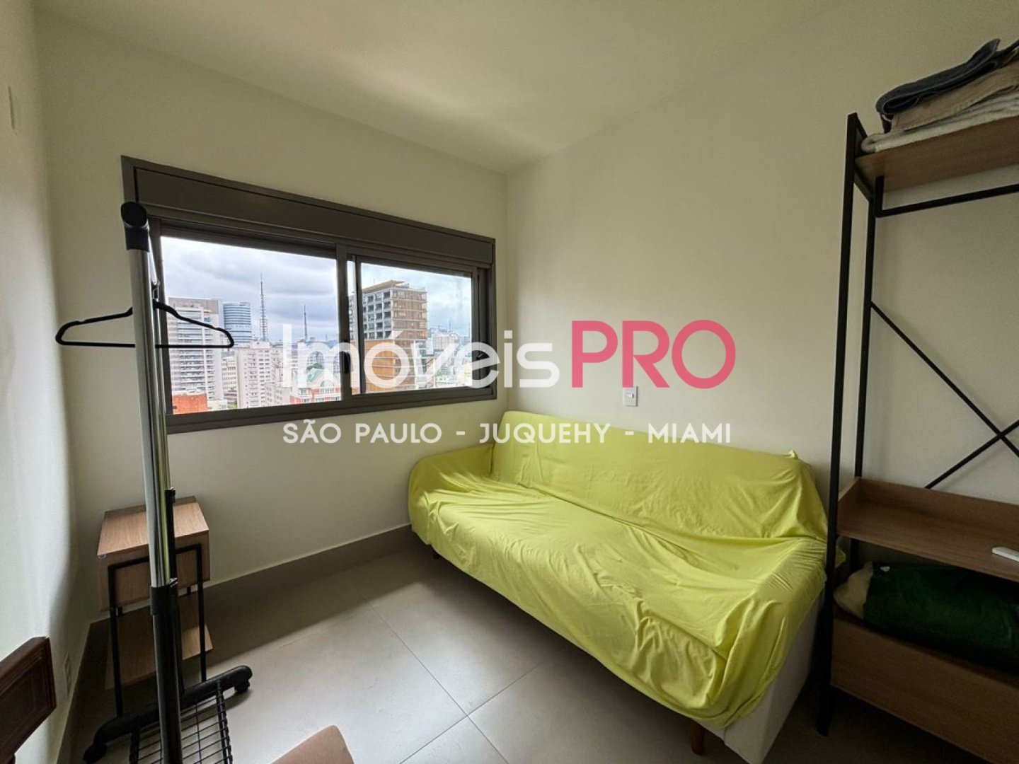 Foto :: https://assets.imoveispro.com.br/thumb/IP38300/apartamento-aluguel-pinheiros_IP38300_11_1920x1080.jpg?