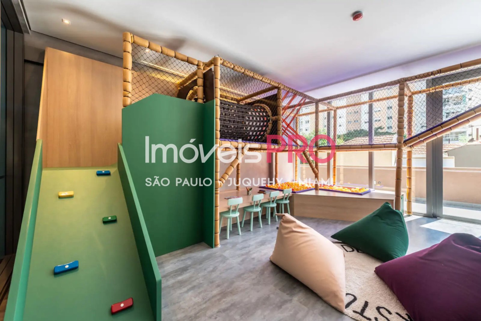 Foto :: https://assets.imoveispro.com.br/thumb/IP38300/apartamento-aluguel-pinheiros_IP38300_23_1920x1080.jpg?