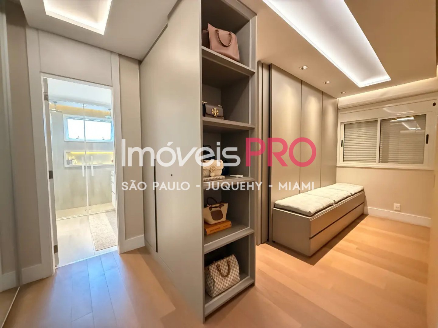 Foto :: https://assets.imoveispro.com.br/thumb/IP38306/apartamento-venda-brooklin_IP38306_29_1920x1080.jpg?