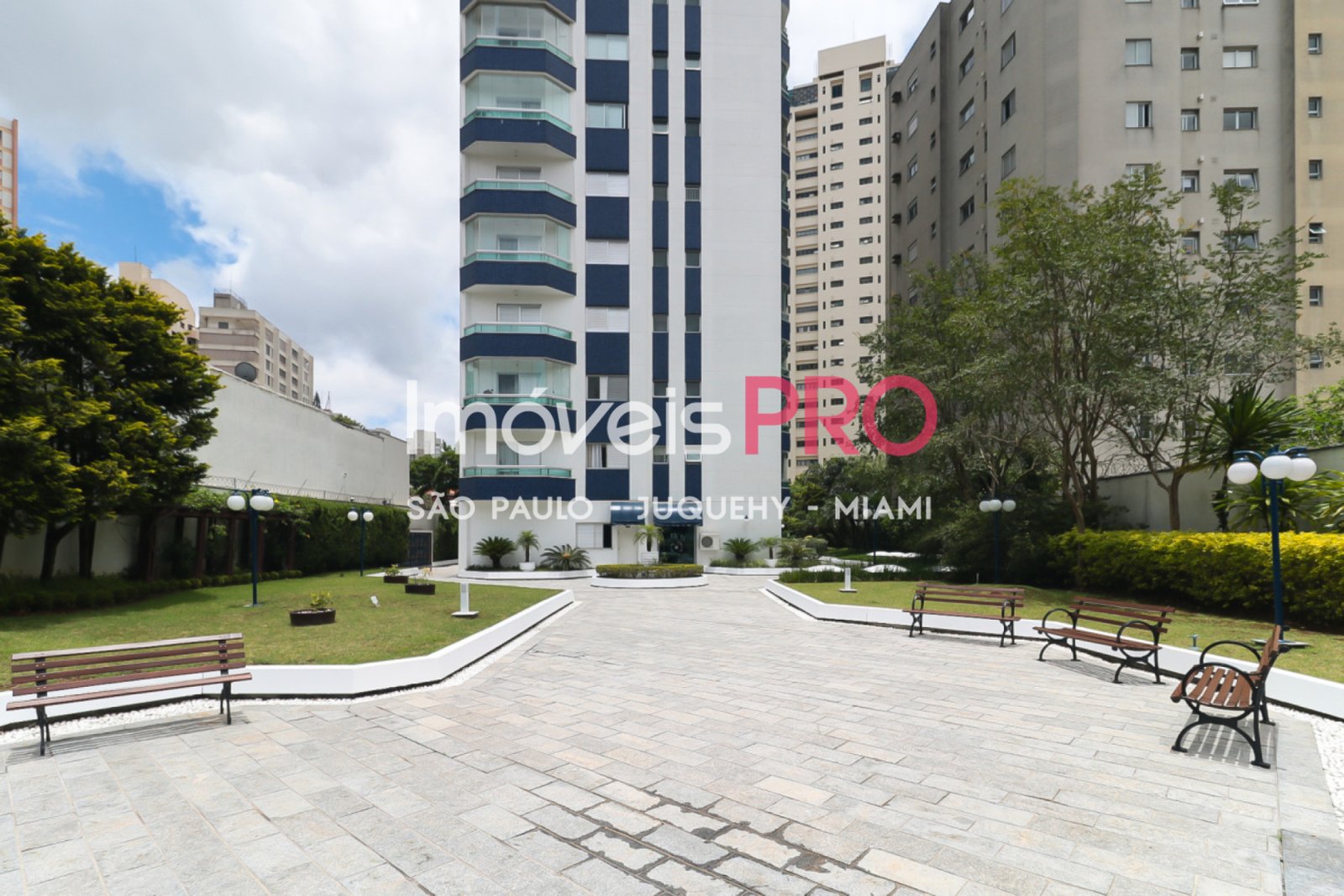 Foto :: https://assets.imoveispro.com.br/thumb/IP38310/apartamento-venda-brooklin_IP38310_11_1920x1080.jpg?