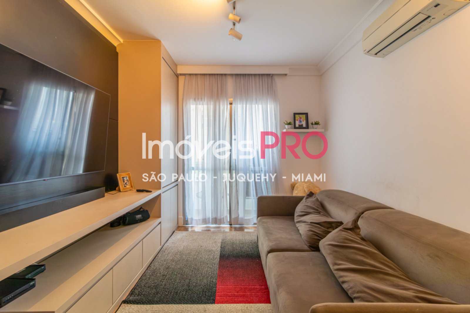 Foto :: https://assets.imoveispro.com.br/thumb/IP38310/apartamento-venda-brooklin_IP38310_35_1920x1080.jpg?