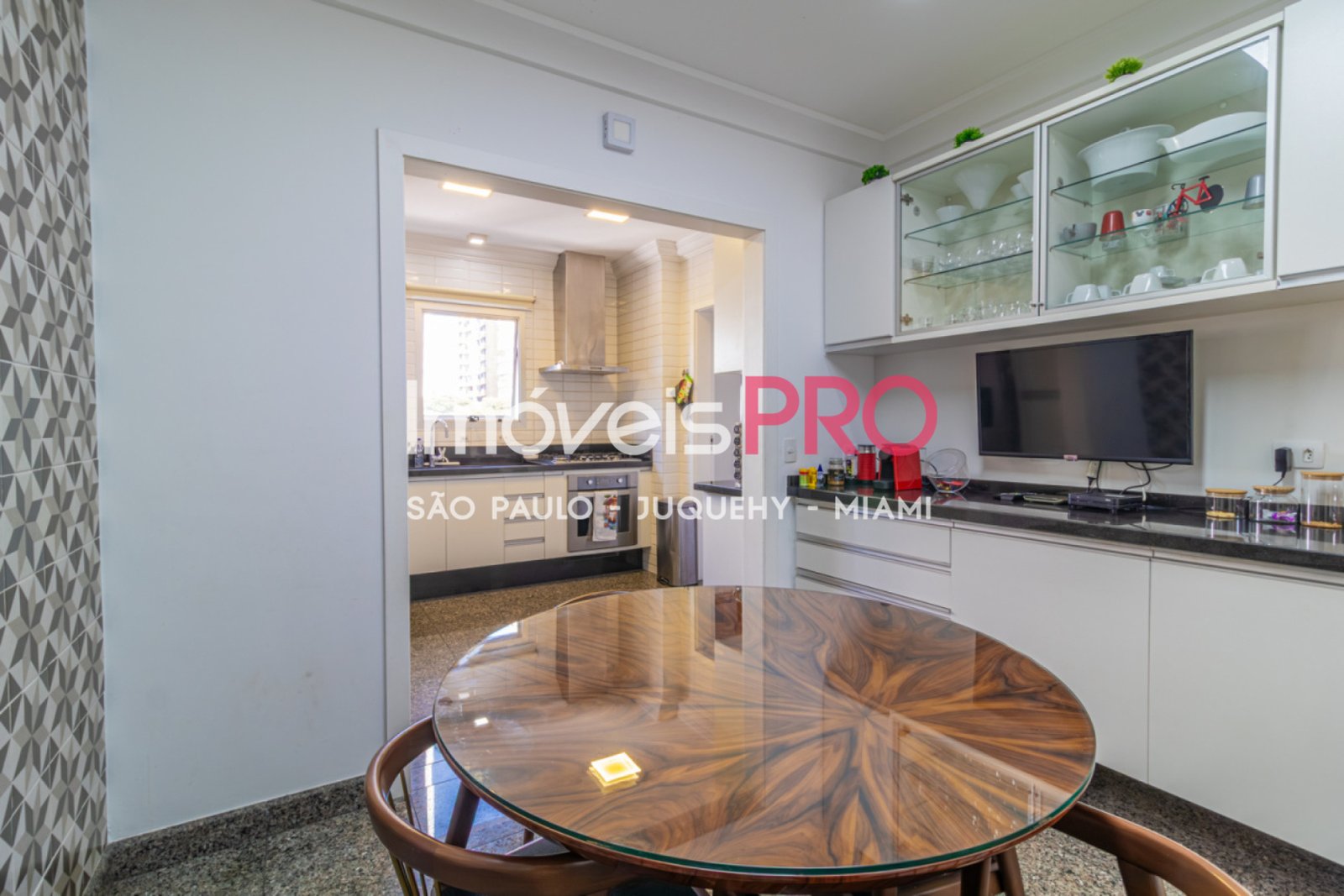 Foto :: https://assets.imoveispro.com.br/thumb/IP38310/apartamento-venda-brooklin_IP38310_41_1920x1080.jpg?