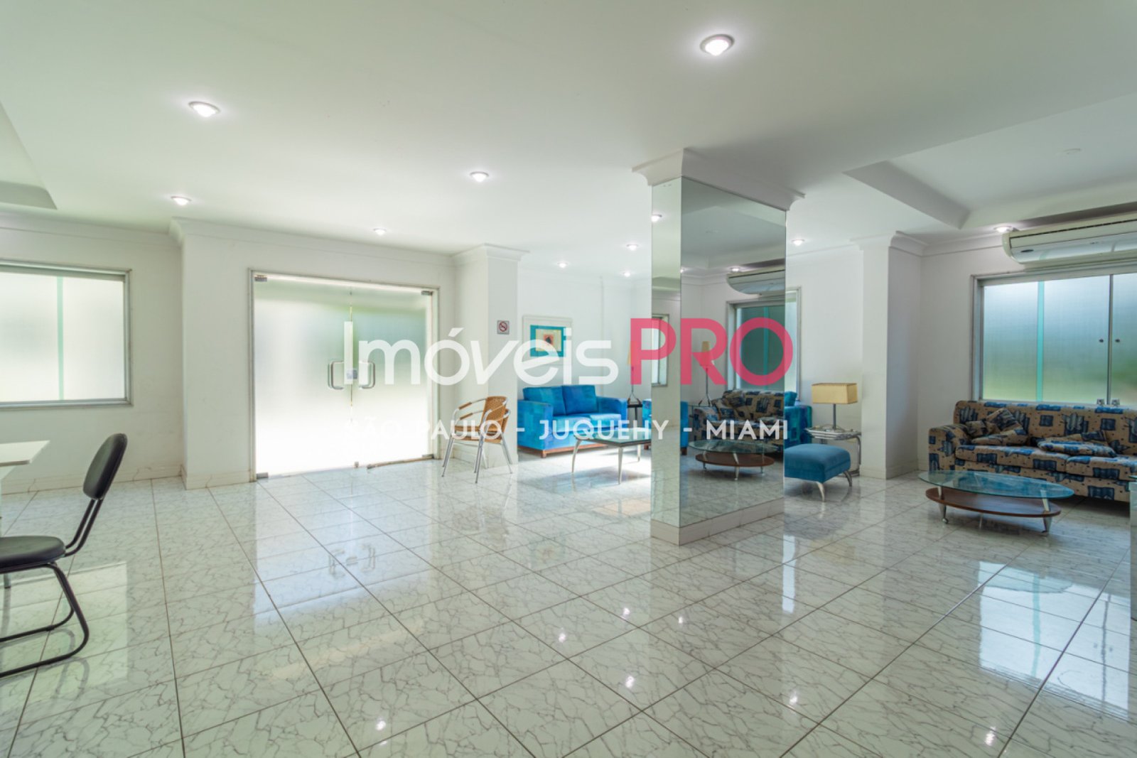 Foto :: IP38310