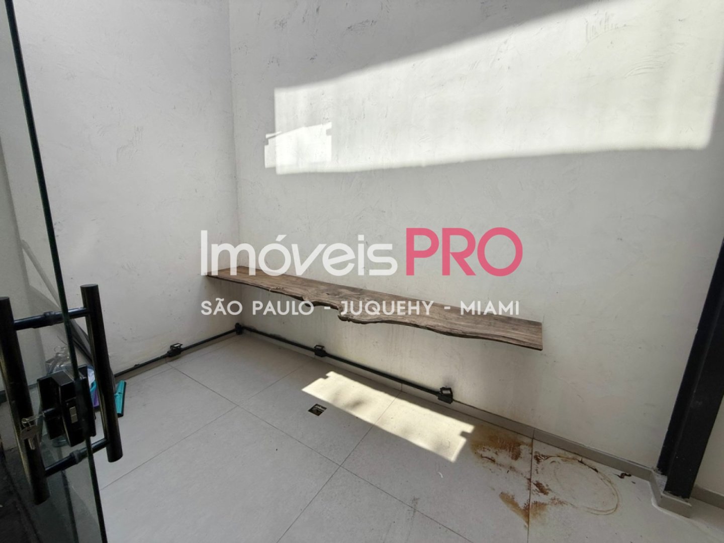 Foto :: https://assets.imoveispro.com.br/thumb/IP38312/comercial-aluguel-vila-madalena_IP38312_11_1920x1080.jpg?