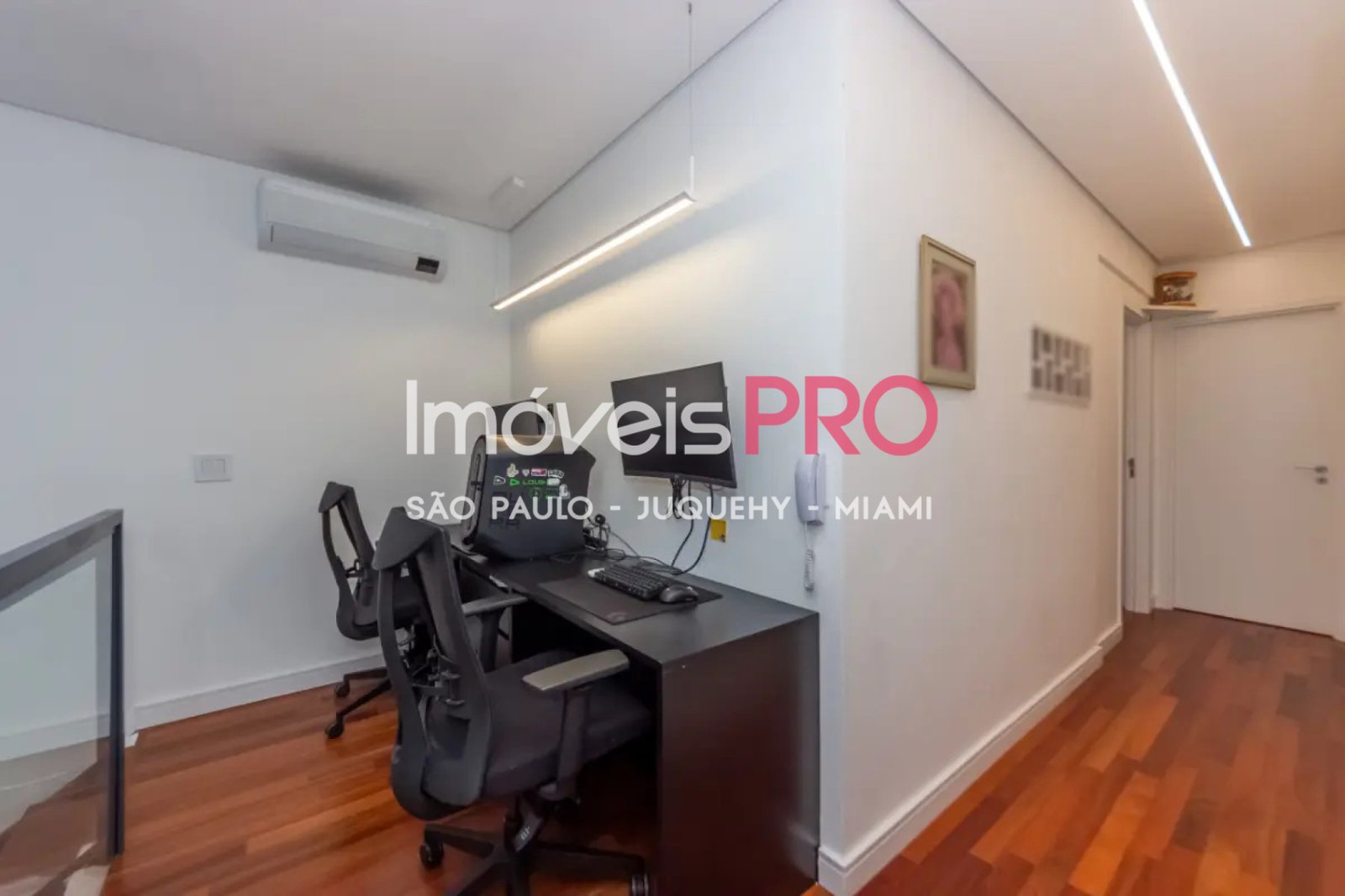 Foto :: https://assets.imoveispro.com.br/thumb/IP38318/duplex-venda-chacara-santo-antonio-zona-sul_IP38318_47_1920x1080.jpg?