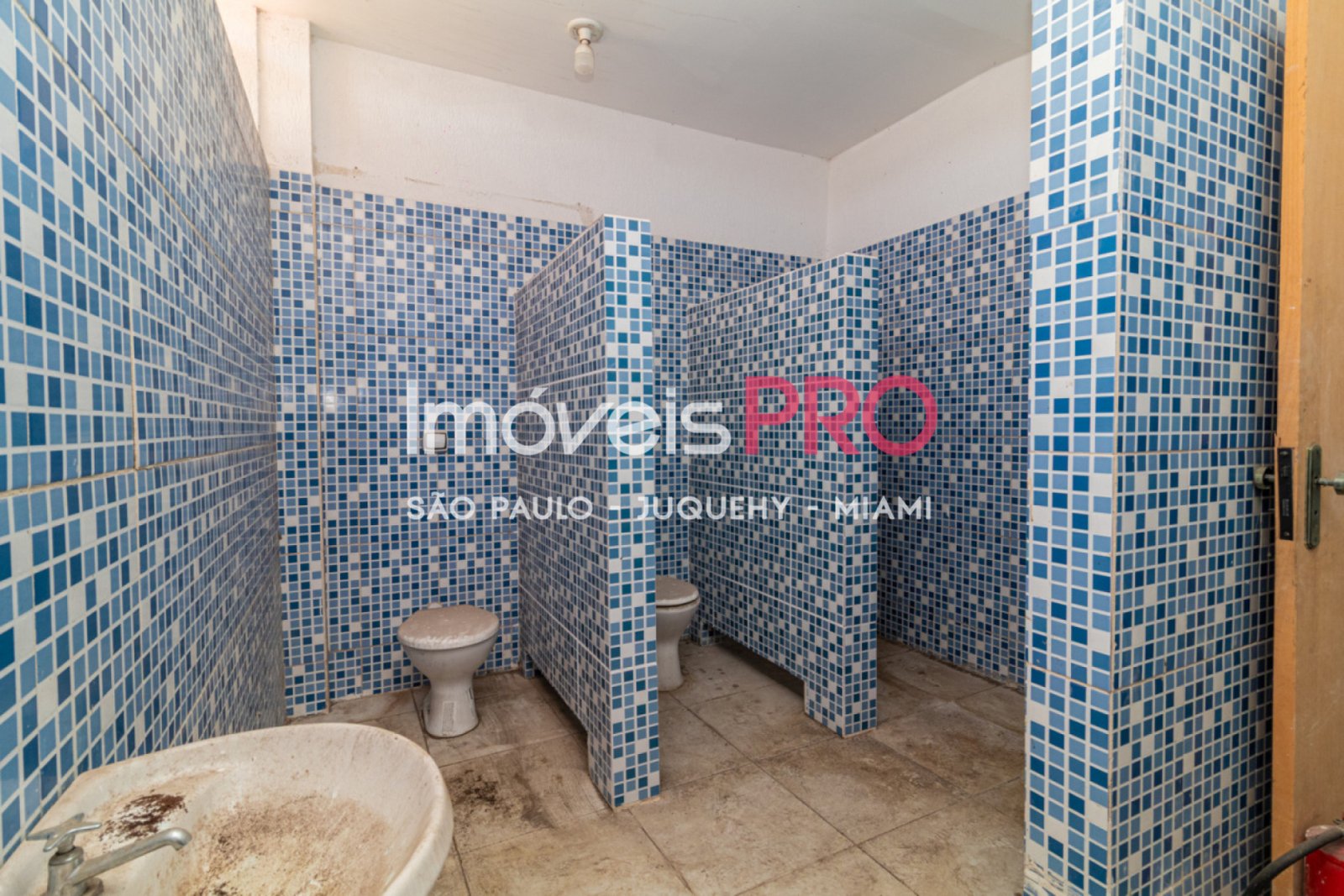 Foto :: https://assets.imoveispro.com.br/thumb/IP38319/predio-aluguel-santo-amaro_IP38319_17_1920x1080.jpg?