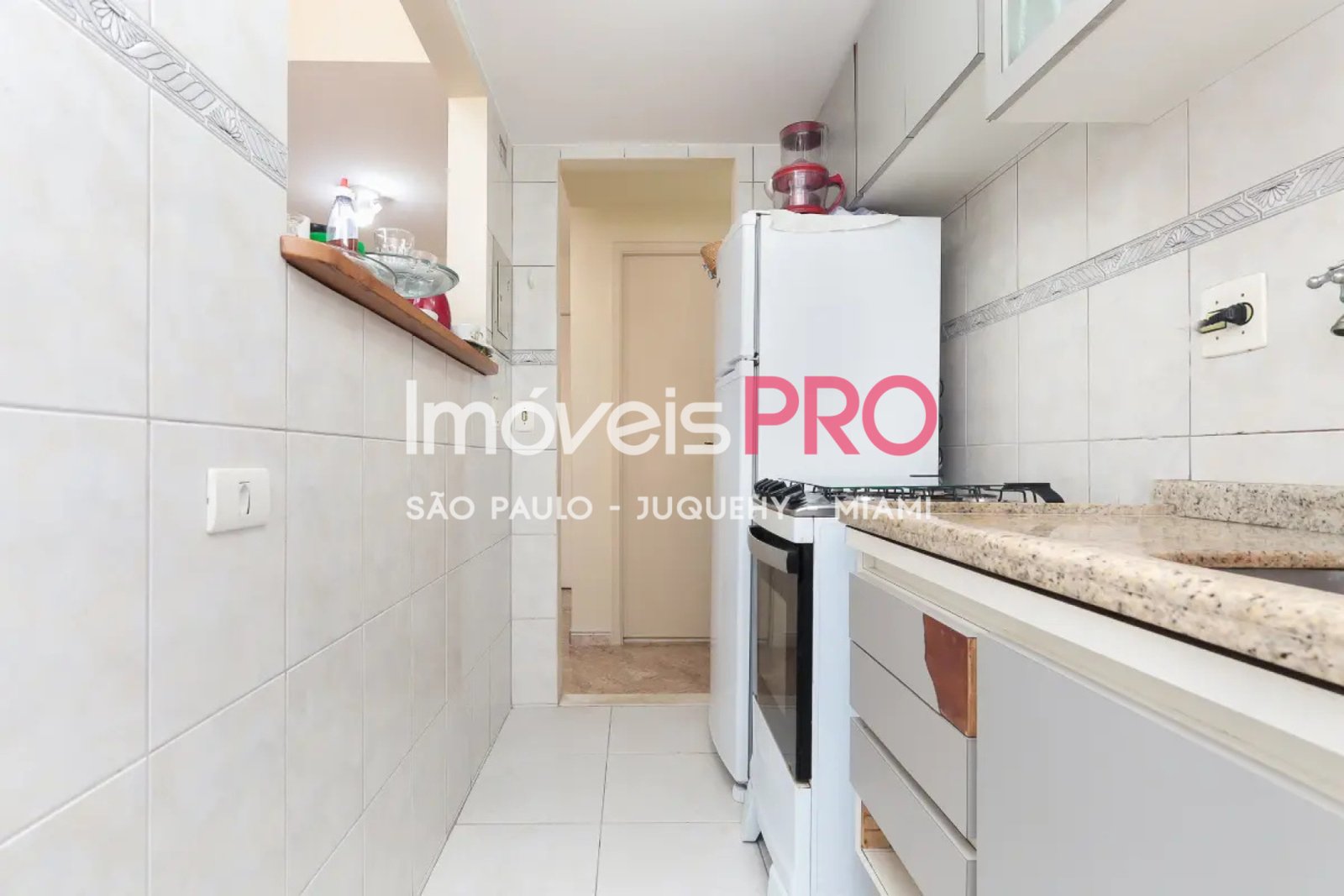 Foto :: https://assets.imoveispro.com.br/thumb/IP38322/duplex-venda-paraiso_IP38322_11_1920x1080.jpg?