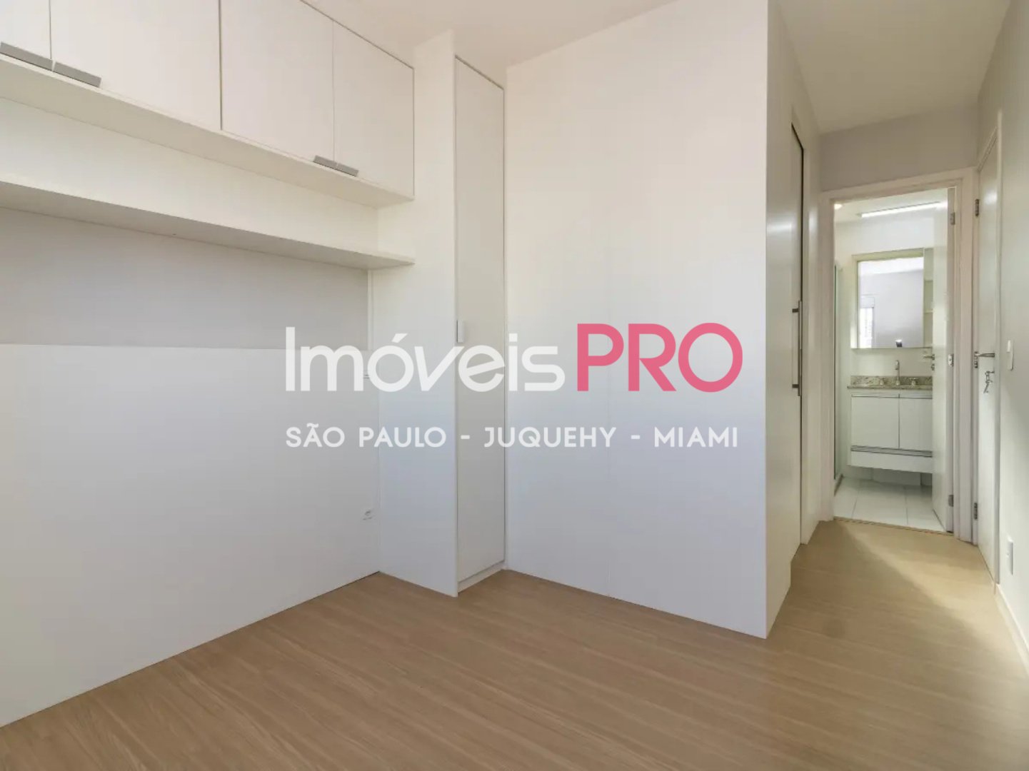 Foto :: https://assets.imoveispro.com.br/thumb/IP38325/apartamento-venda-mirandopolis_IP38325_17_1920x1080.jpg?