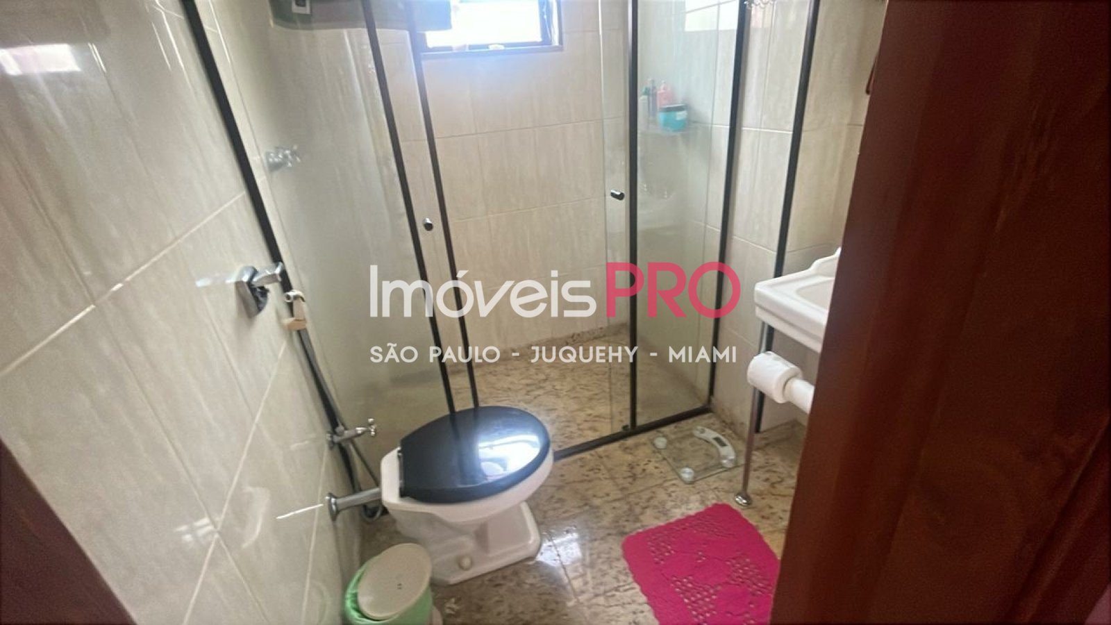 Foto :: https://assets.imoveispro.com.br/thumb/IP38326/sobrado-venda-parque-jabaquara_IP38326_11_1920x1080.jpg?