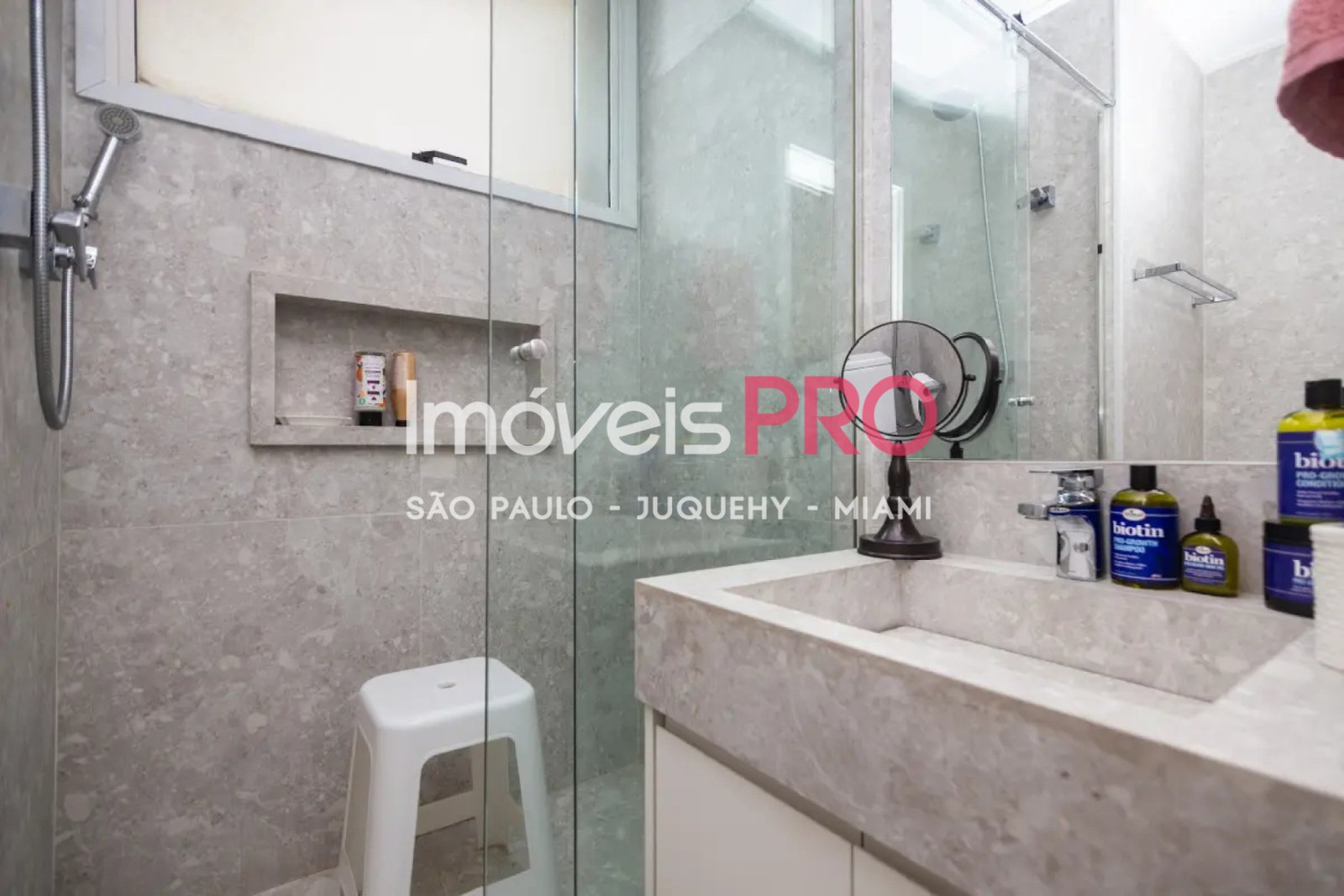 Foto :: https://assets.imoveispro.com.br/thumb/IP38333/apartamento-venda-moema-indios_IP38333_35_1920x1080.jpg?