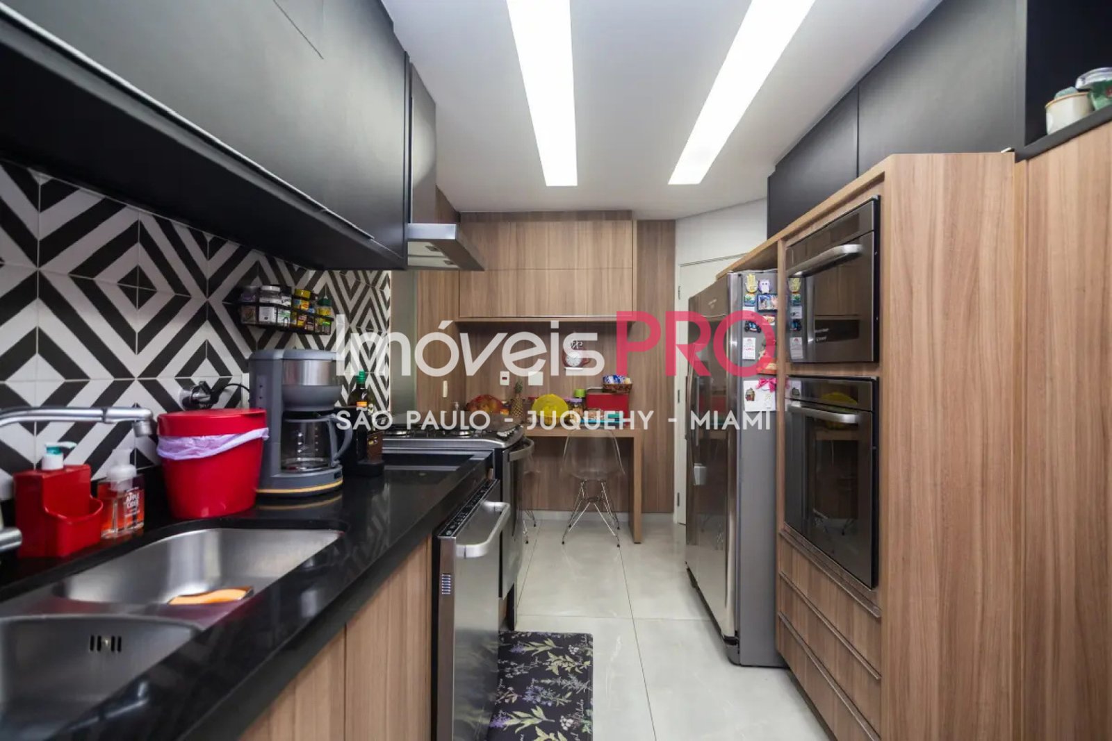 Foto :: https://assets.imoveispro.com.br/thumb/IP38333/apartamento-venda-moema-indios_IP38333_41_1920x1080.jpg?