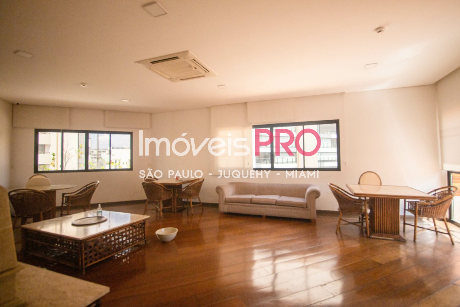 Foto :: IP38335