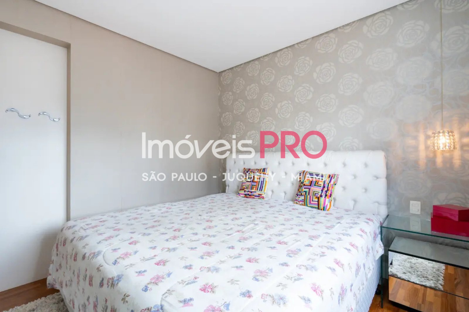 Foto :: IP38340