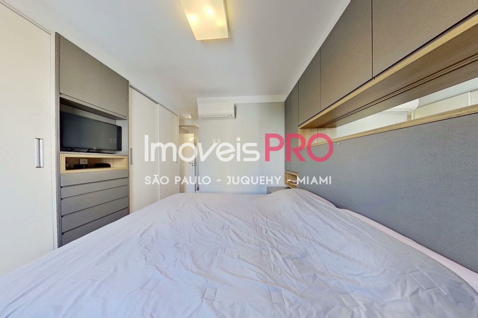 Foto :: IP38352
