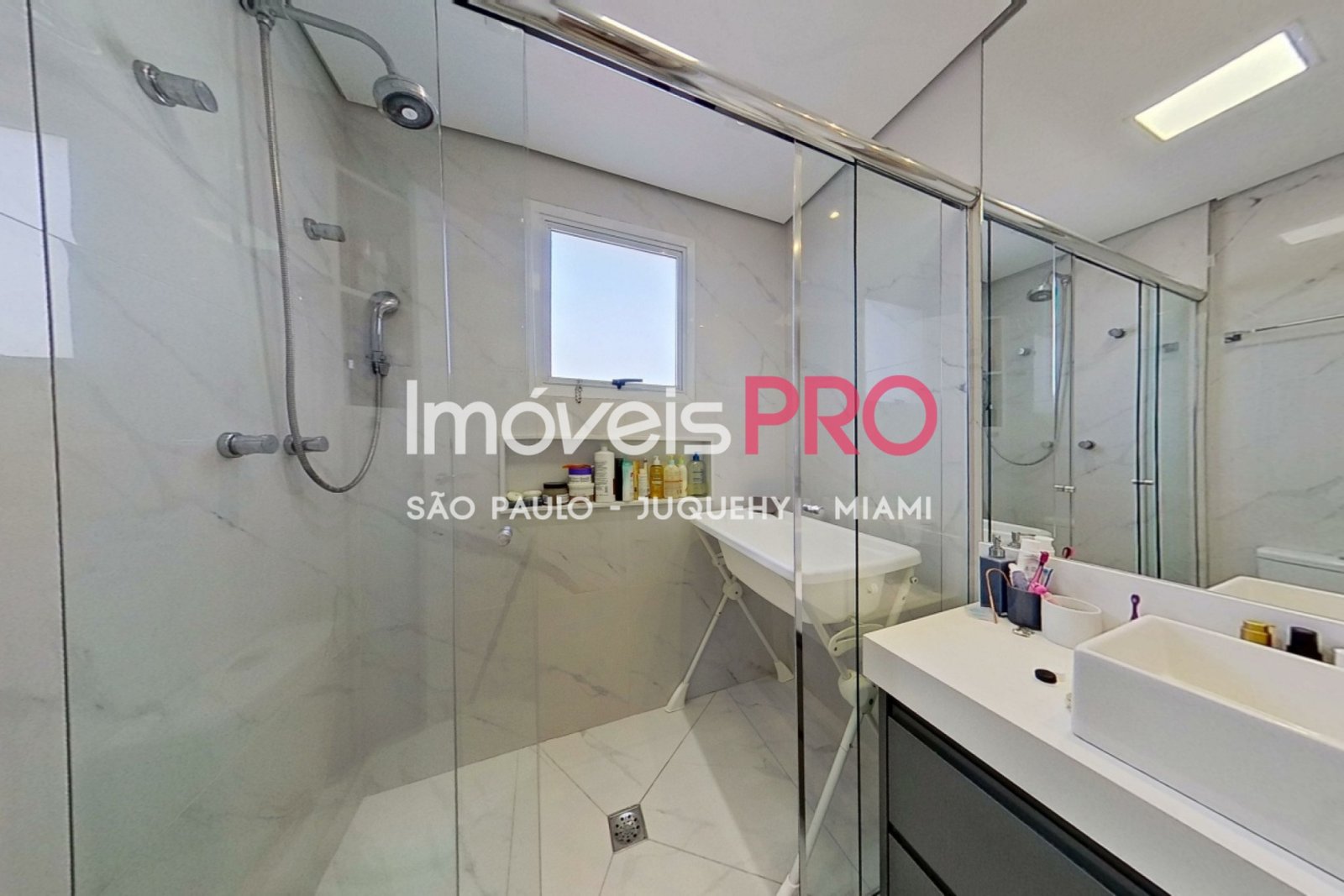 Foto :: https://assets.imoveispro.com.br/thumb/IP38352/apartamento-venda-brooklin_IP38352_23_1920x1080.jpg?