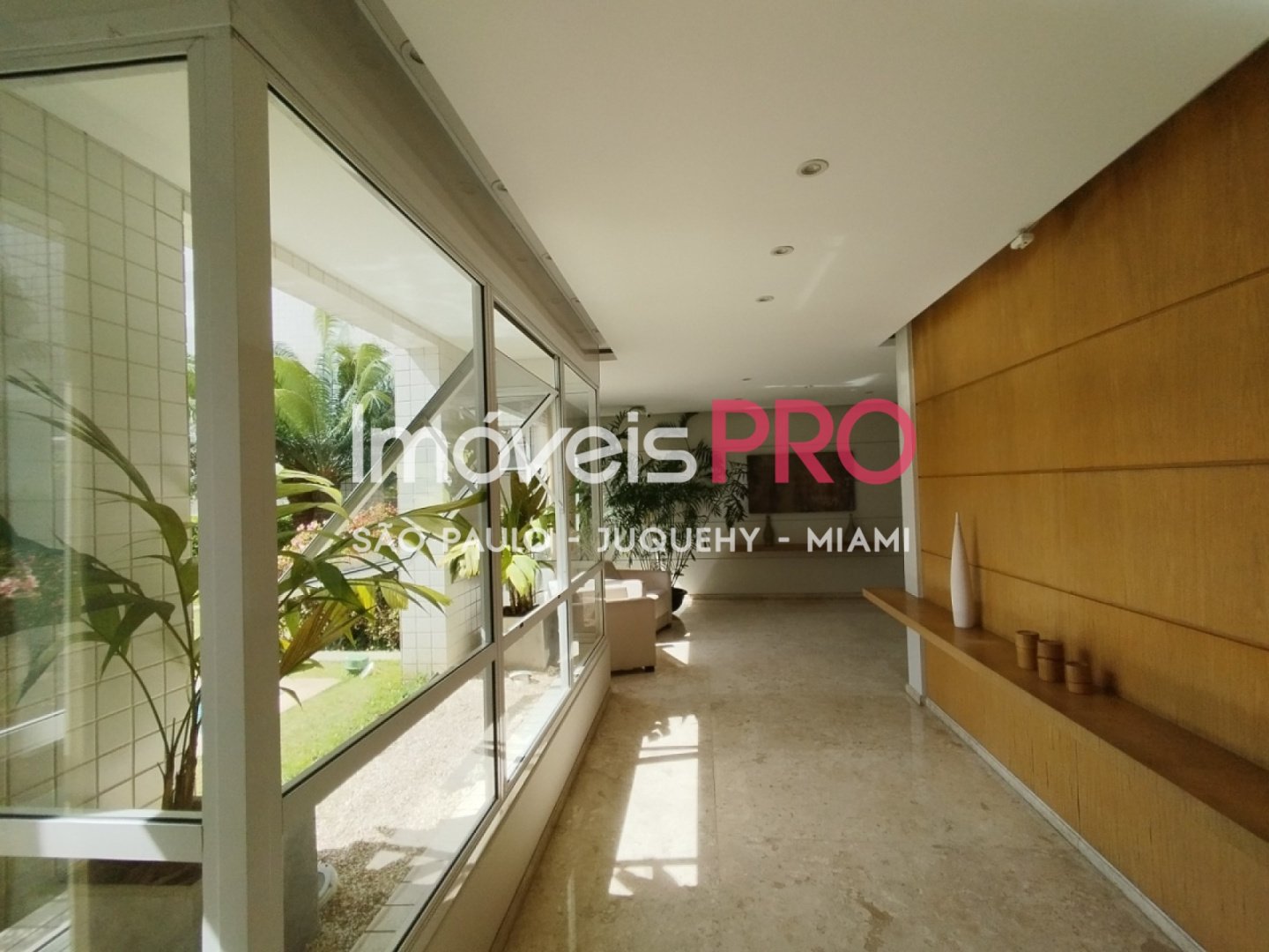 Foto :: https://assets.imoveispro.com.br/thumb/IP38352/apartamento-venda-brooklin_IP38352_35_1920x1080.jpg?