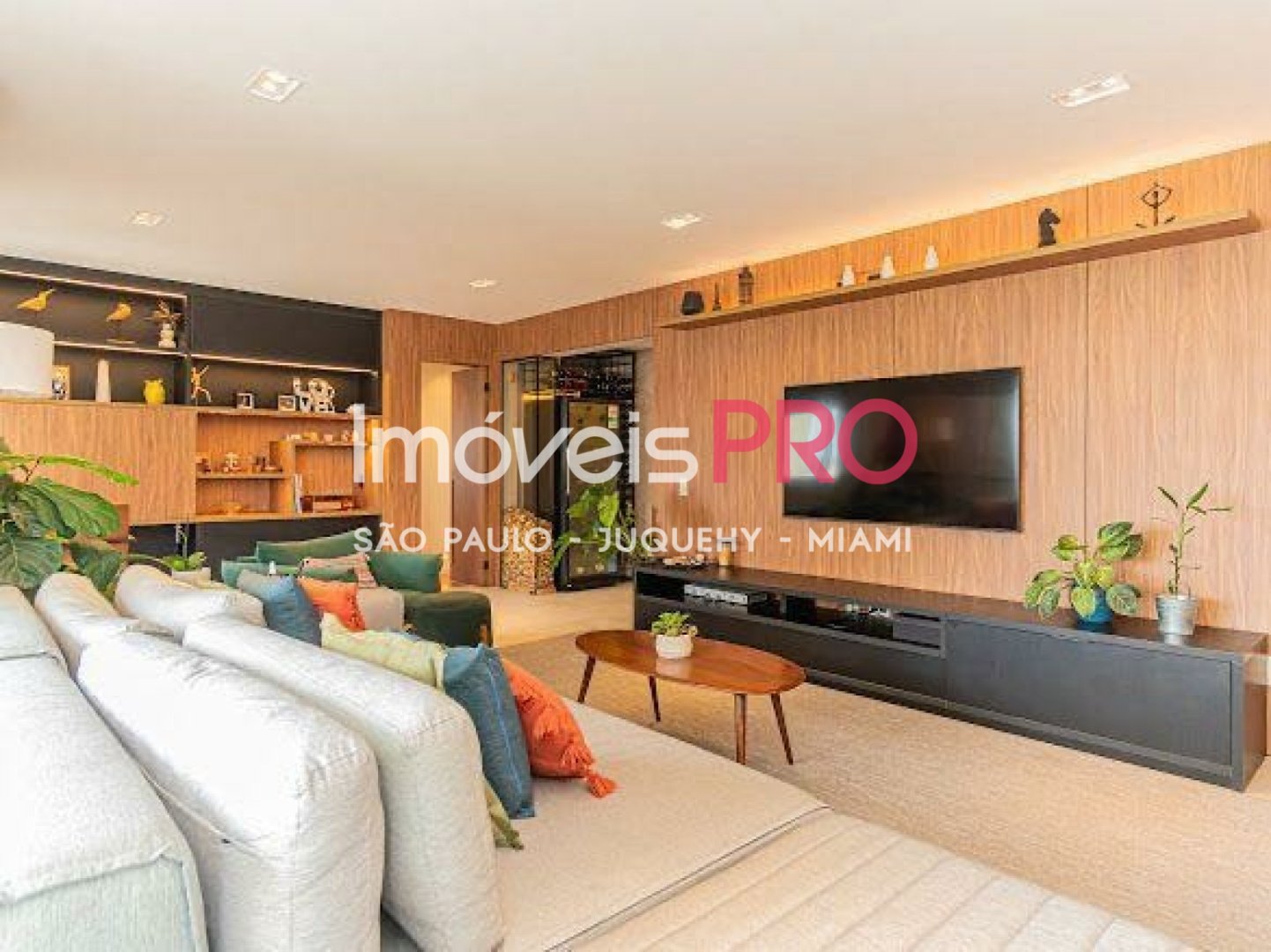 Foto :: https://assets.imoveispro.com.br/thumb/IP38357/apartamento-venda-brooklin_IP38357_23_1920x1080.jpg?