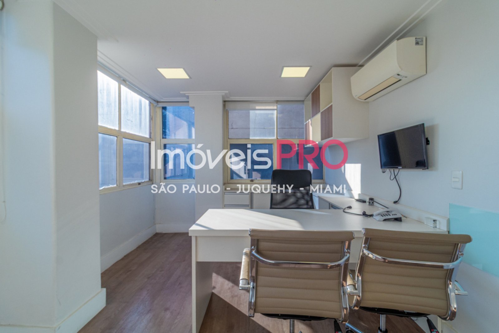 Foto :: https://assets.imoveispro.com.br/thumb/IP38359/conj-comercial-venda-jardim-paulistano_IP38359_17_1920x1080.jpg?